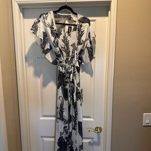 NWT Express Tropical Floral Long Kimono Duster Cover-up size M/L (184)